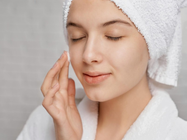 TẠI SAO TẨY DA CHẾT LẠI CẦN THIẾT CHO DA  | CHĂM SÓC DA KHỎE ĐẸP TẠI SPA PHÚ NHUẬN